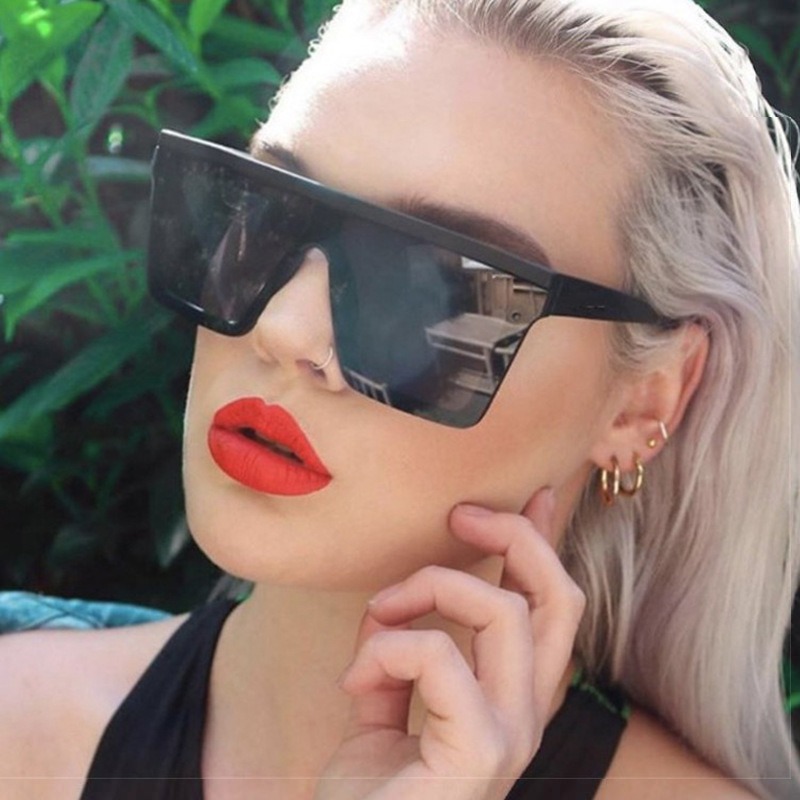 Kacamata Hitam Persegi Klasik  - Designer Sunglasses ulasan dan harga